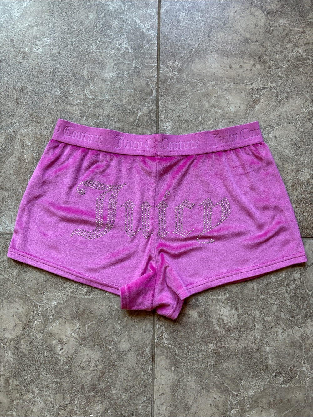 Juicy Couture pink embellished sleepwear shorts - Size M